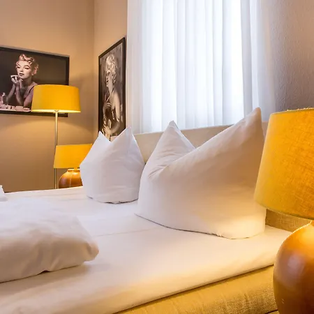 Gasthuis Zum Adler Ettenheim